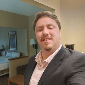 Meet your Posher, Cody